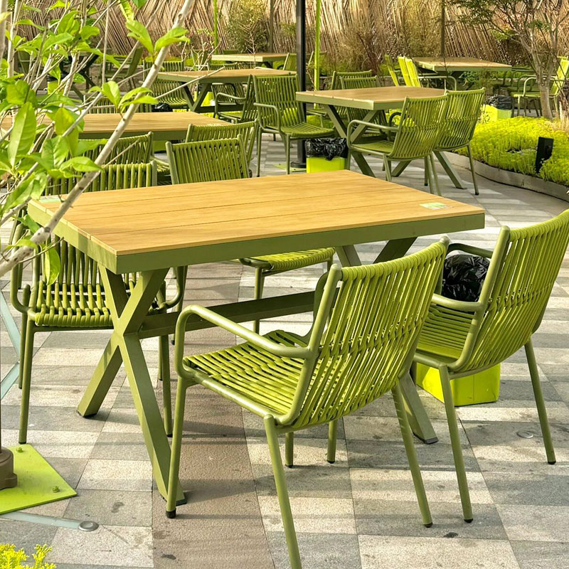 Outdoor Furniture Green - ชุดเฟอร์นิเจอร์สวนลานบ้านกลางแจ้ง ชุดเฟอร์นิเจอร์สวนหวายธรรมชาติสำหรับชายหาด เก้าอี้นั่งเล่นสไตล์นอร์ดิก เฟอร์นิเจอร์ลานบ้าน Giardino Arredo